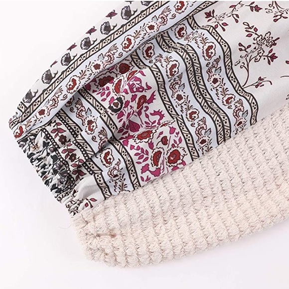 ❌SOLD❌ ❣️SALE❣️ 🆕 Boho Lightweight Knit Wrap Top - Picture 6 of 7